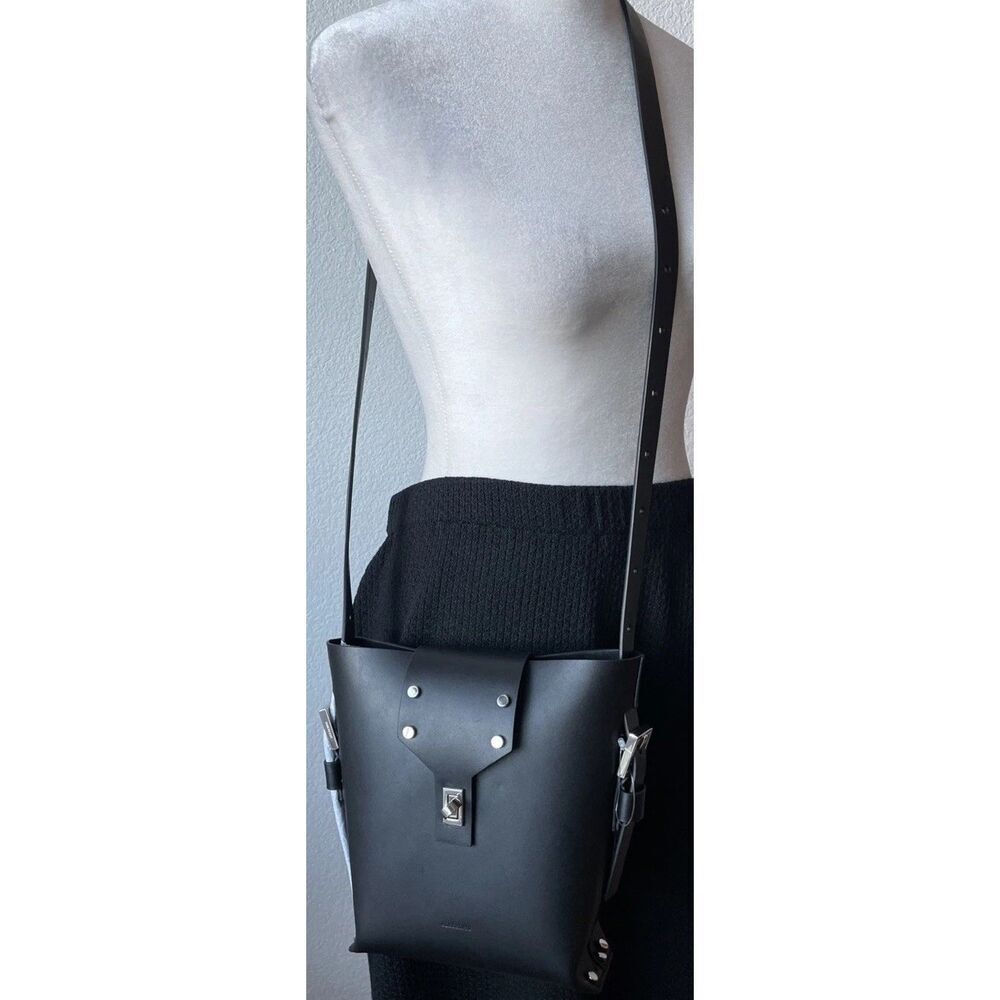 NWT'S AllSaints Miro Crossbody Bucket Bag in Black Leather - Picture 5 of 7